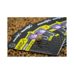 Matrix MXC-1 Medium Spade End Size 20 Barbless Hook -Berkeley Winkel matrix mxc 1 medium spade end barbless hook size 20 3